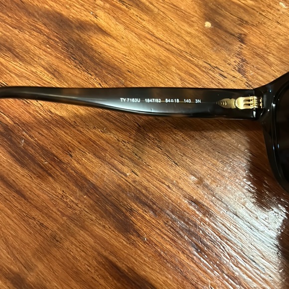 Tory Burch 54mm tortoise women’s sunglasses main image 4